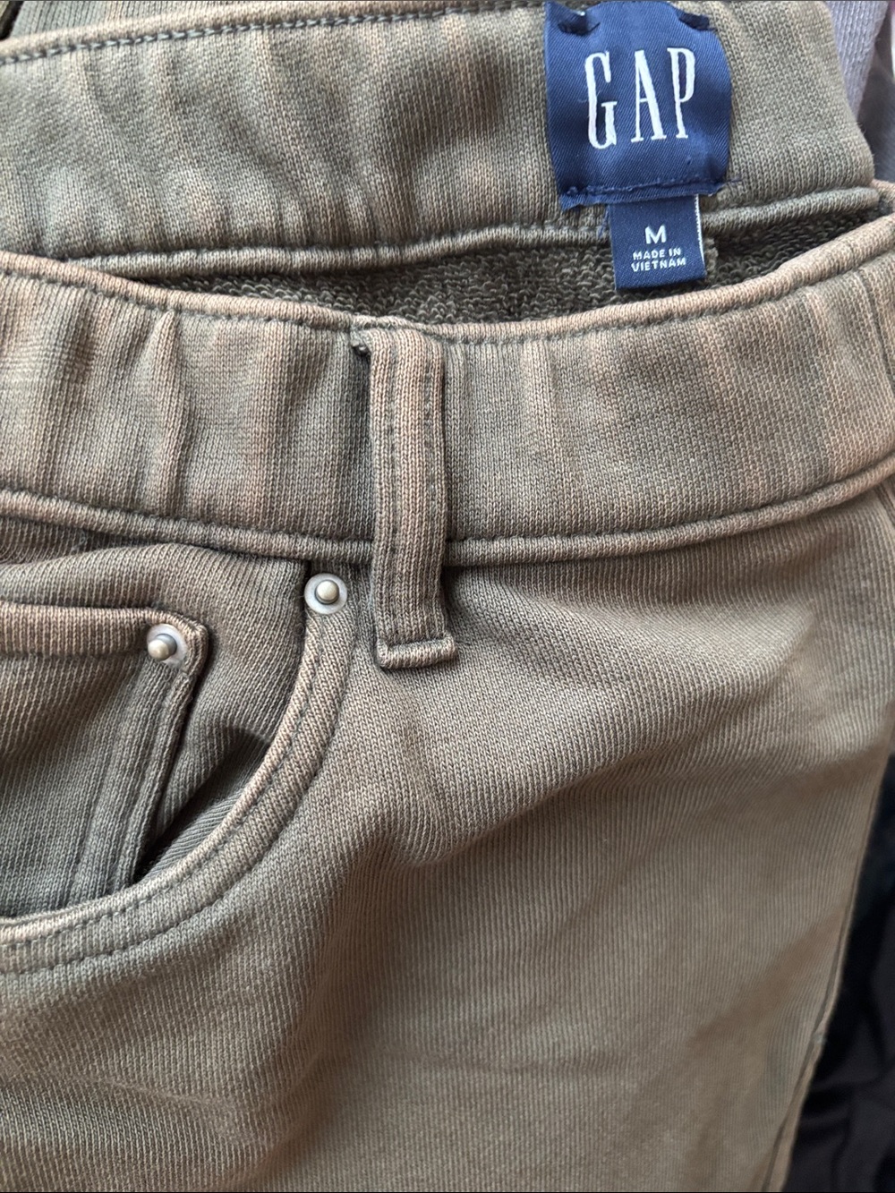 GAP Olive Green Casual Midrise Pants